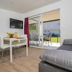 Holiday home Cozy In With Wifi Sveti Filip i Jakov