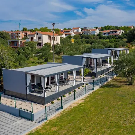 Gorgeous In * Sveti Filip i Jakov