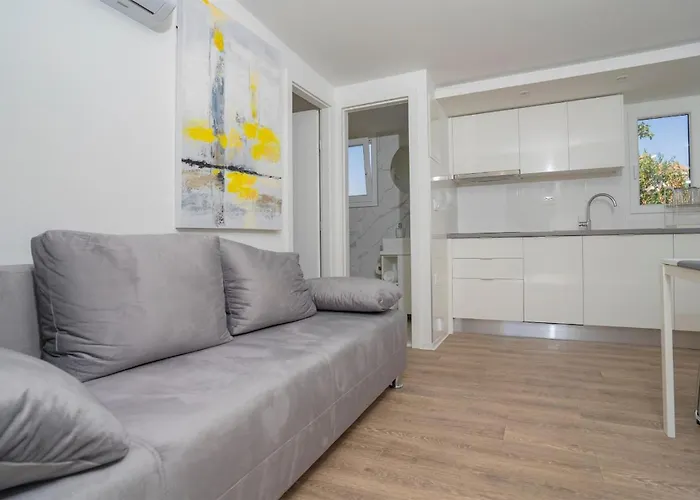 Gorgeous In Nyaraló