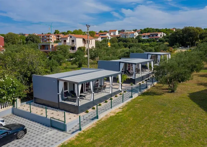 Gorgeous In * Sveti Filip i Jakov