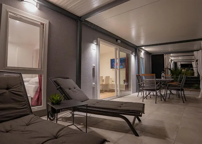 Nyaraló Gorgeous In *