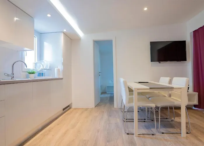 Gorgeous In Nyaraló