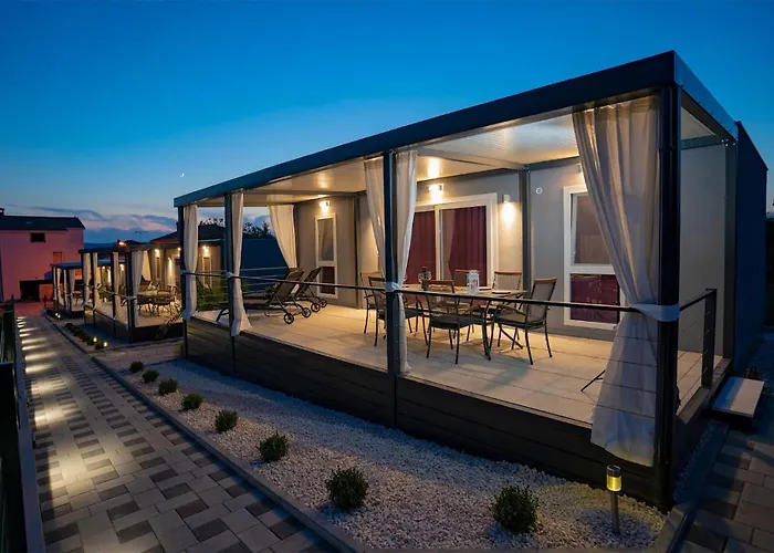 Nyaraló Gorgeous In